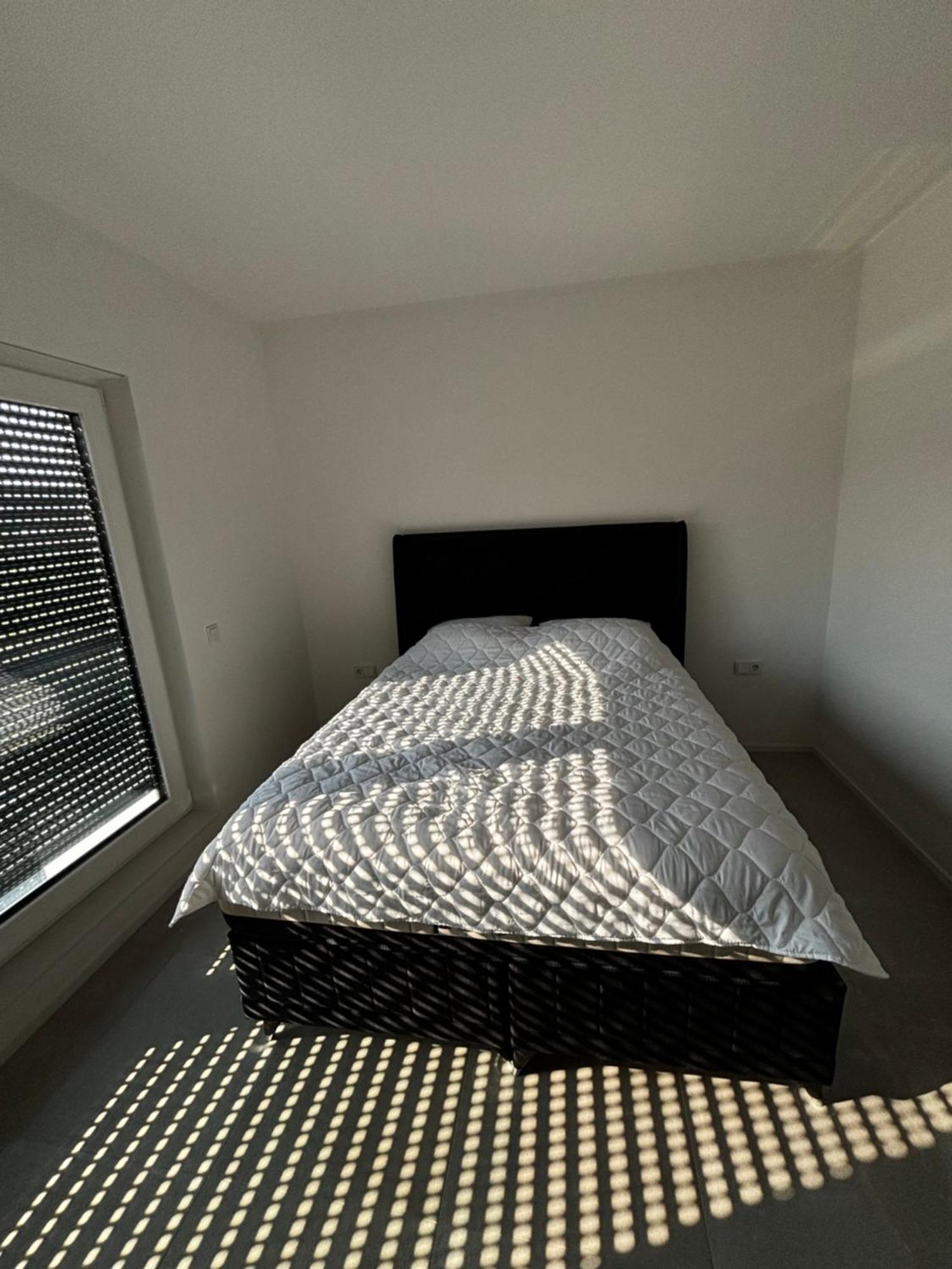 Luxor Apartman 4 SJJ Buitenkant foto